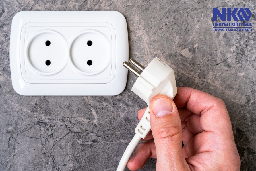 Nối nguồn điện an toàn