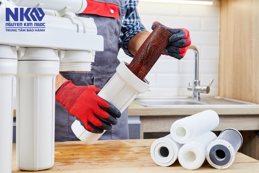 Dấu hiệu nhận biết cần thay lõi lọc nước Karofi