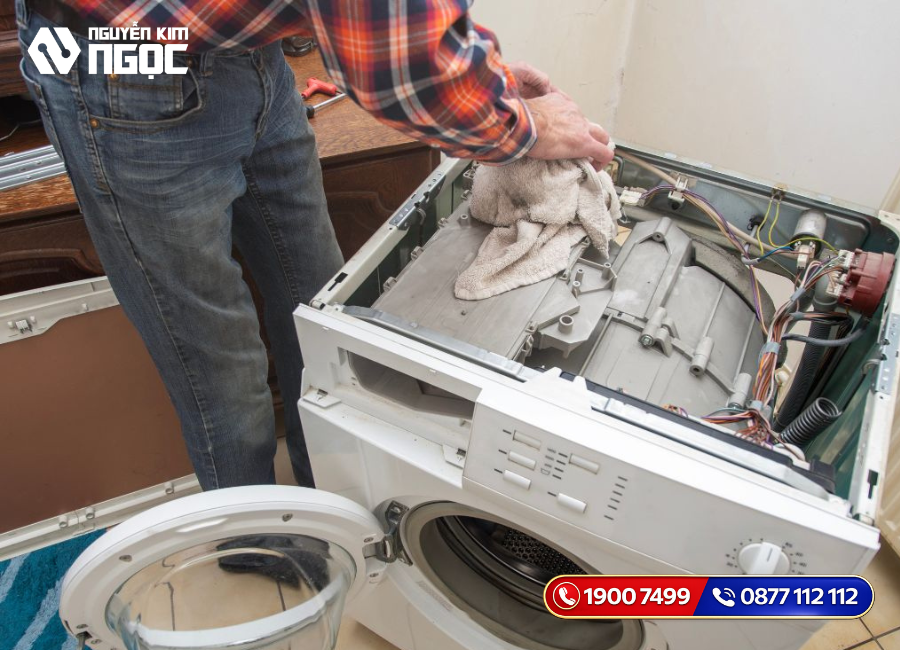 Tại sao máy giặt không vắt